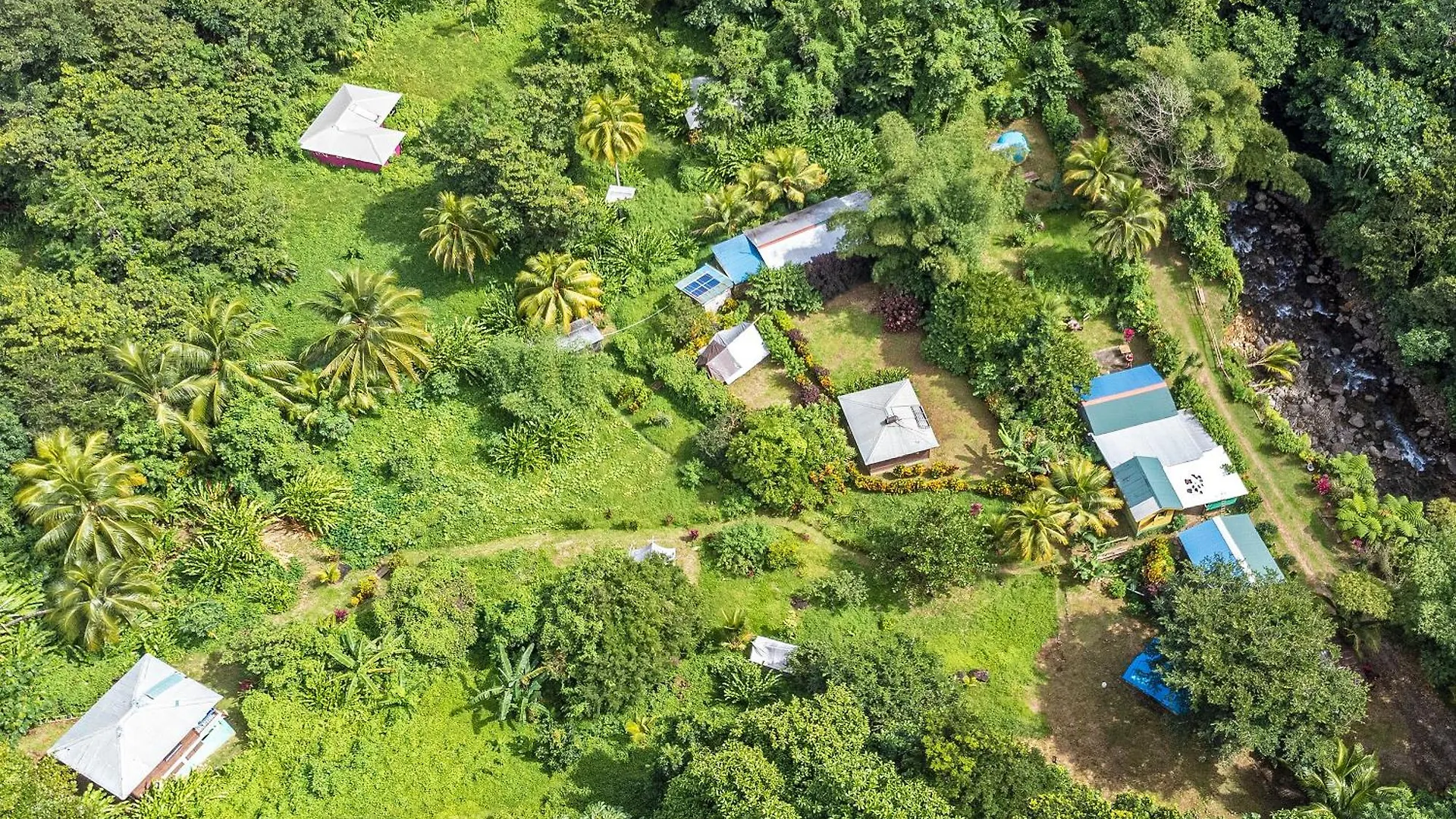 3河流生态山林小屋 Rosalie 0*,